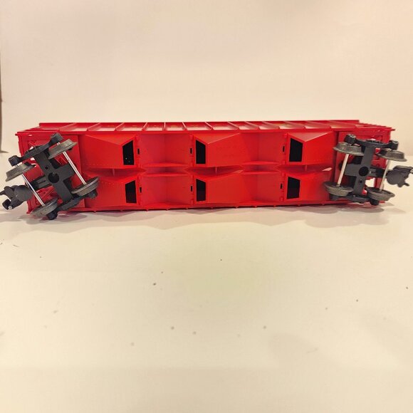 Lionel Delaware & Hudson Standard O Gauge Three-Bay Hopper Model 6-17127 - Picture 4 of 8